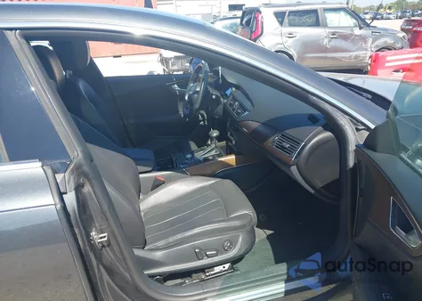 2014 Audi A7 3.0T Premium Plus z USA, uszkodzony, nr VIN WAU2GAFC3EN083331